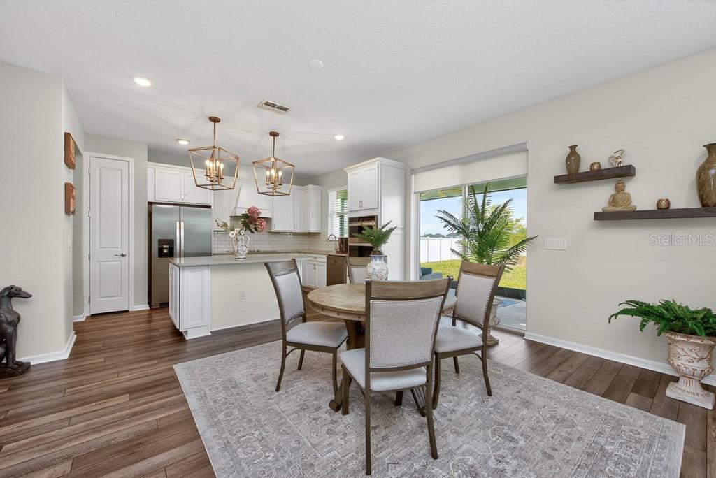 Listing photo id 6 for 12908 Brookside Moss Drive