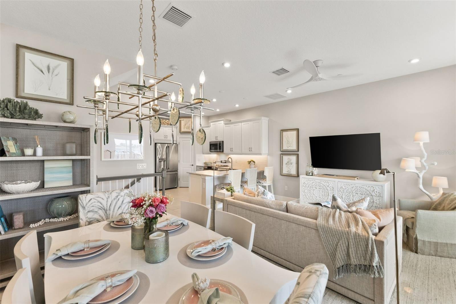 Image 15 of 42 For 2503 Coral Court