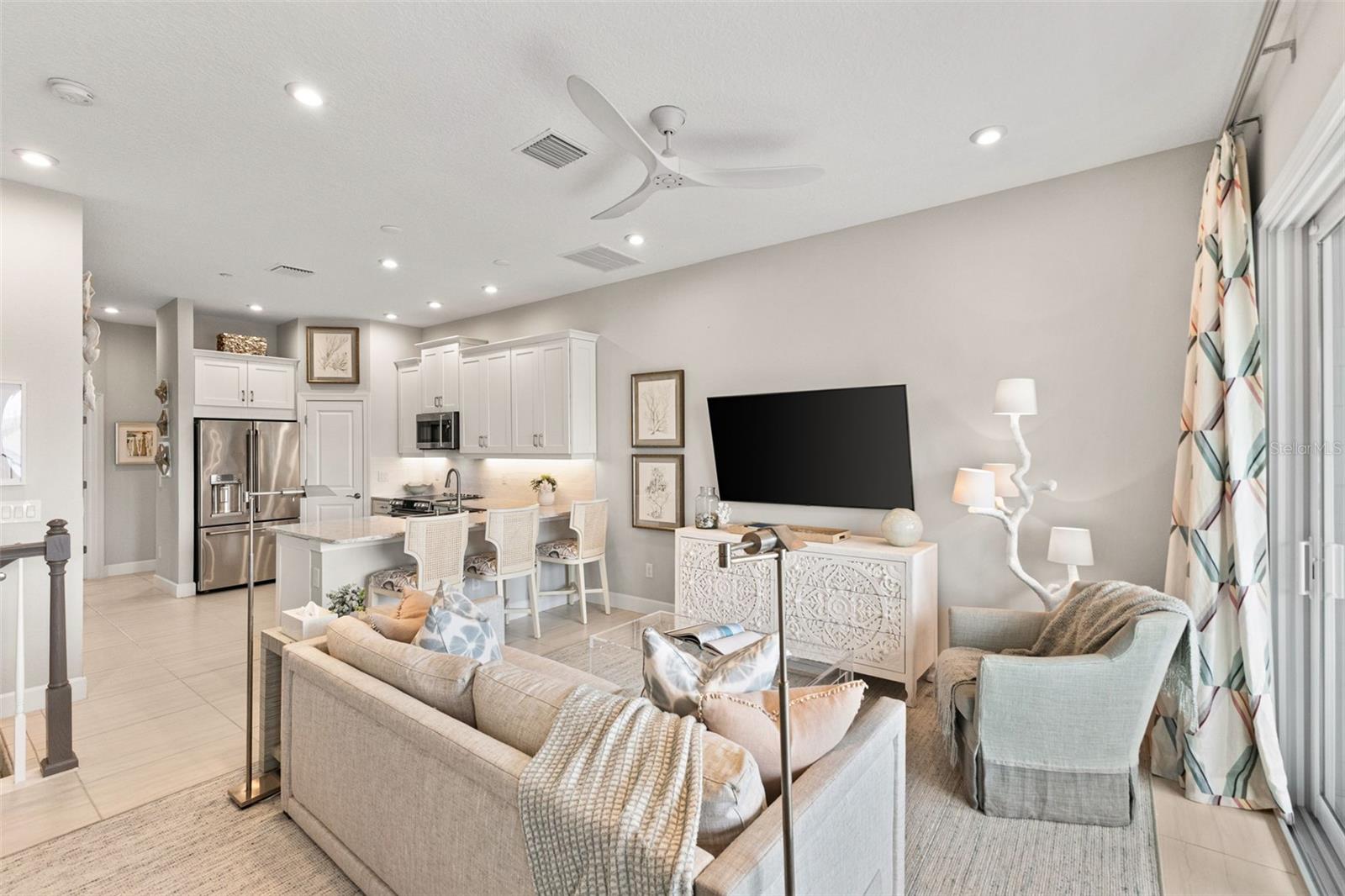 Image 16 of 42 For 2503 Coral Court