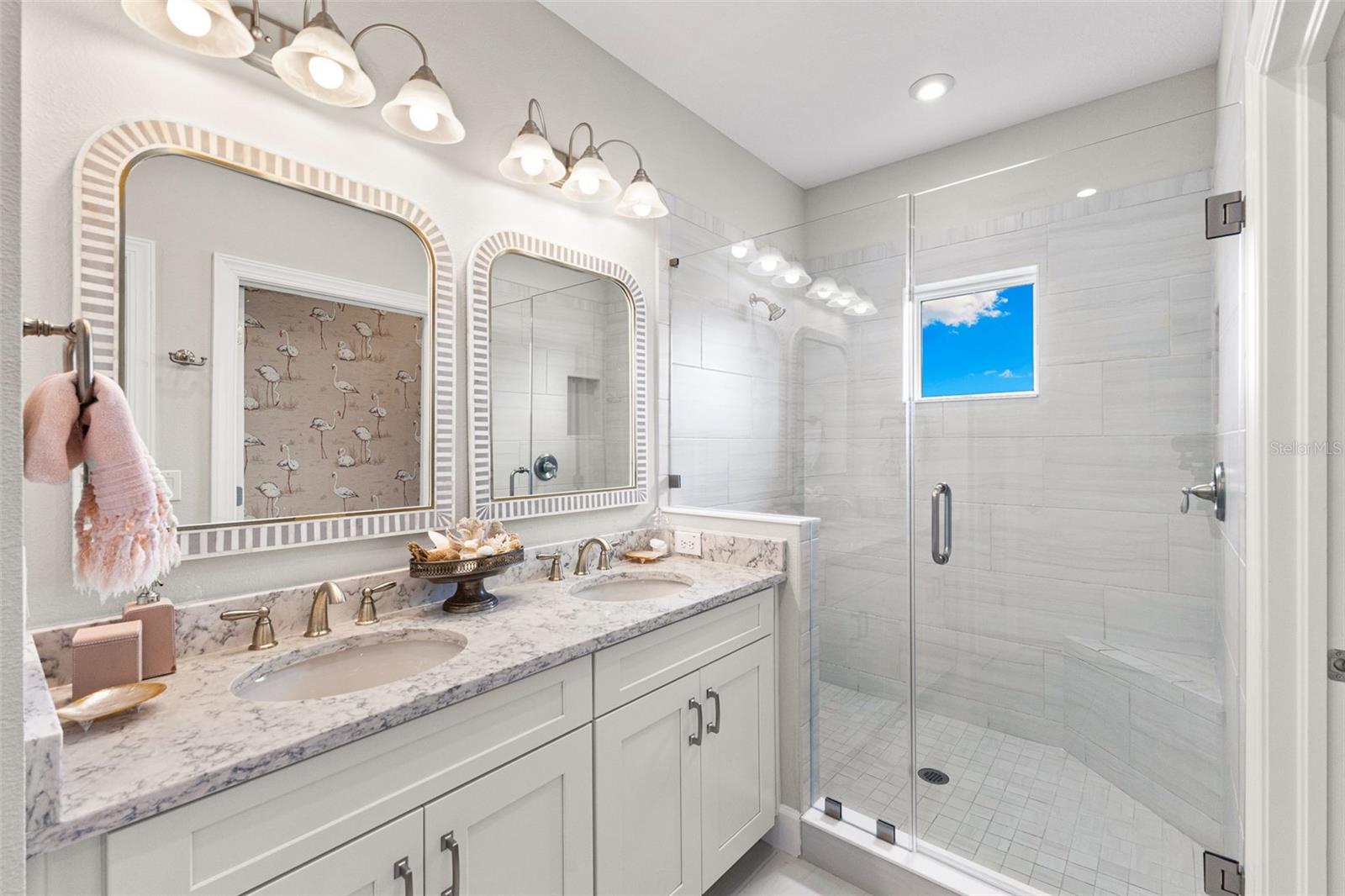 Image 26 of 42 For 2503 Coral Court