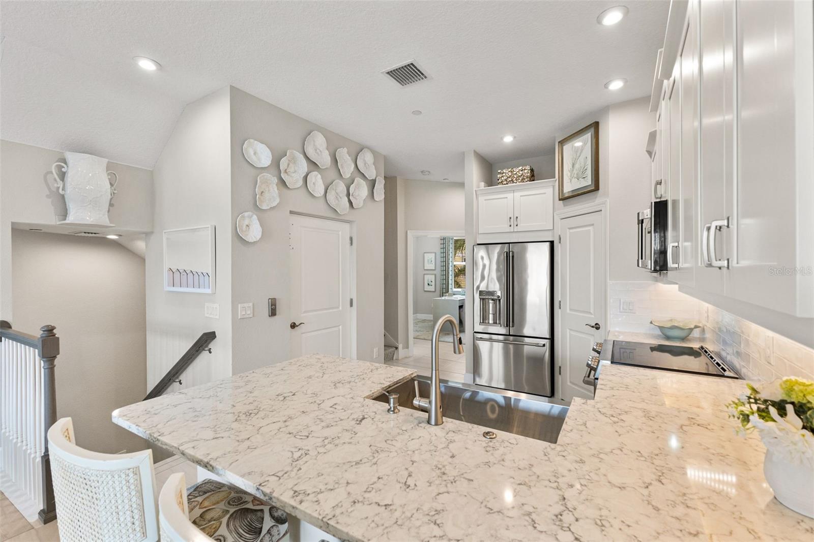 Image 9 of 42 For 2503 Coral Court