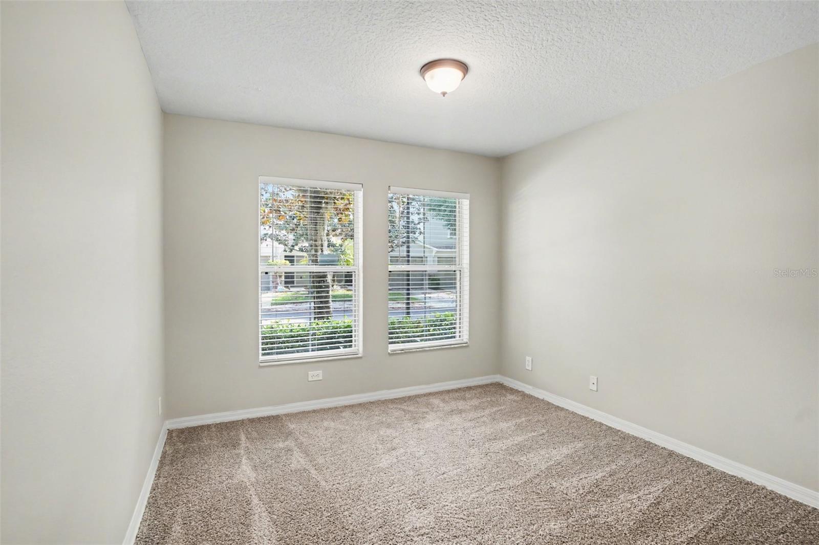 Image 17 of 29 For 3128 Royal Tuscan Lane