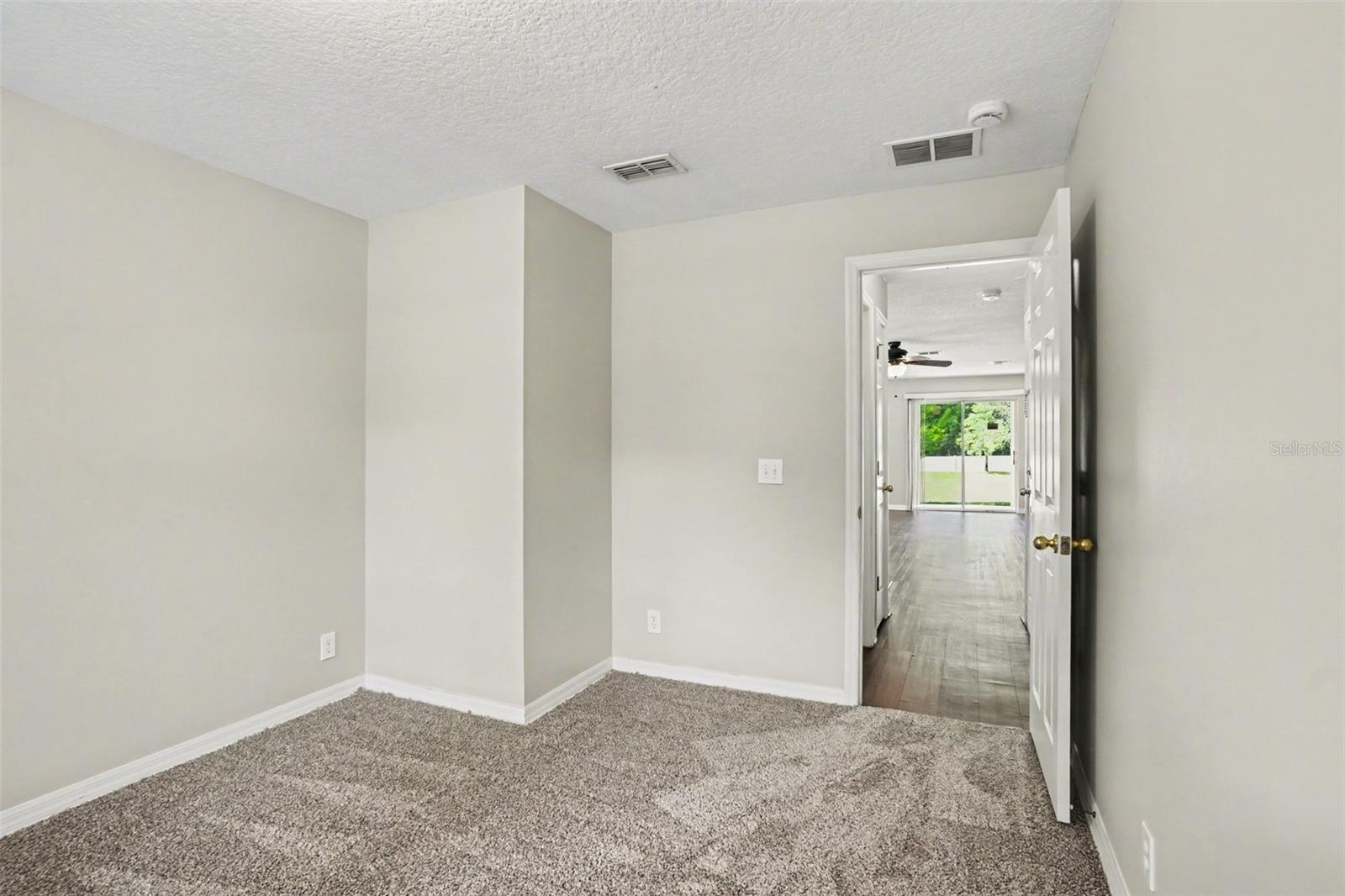 Image 18 of 29 For 3128 Royal Tuscan Lane