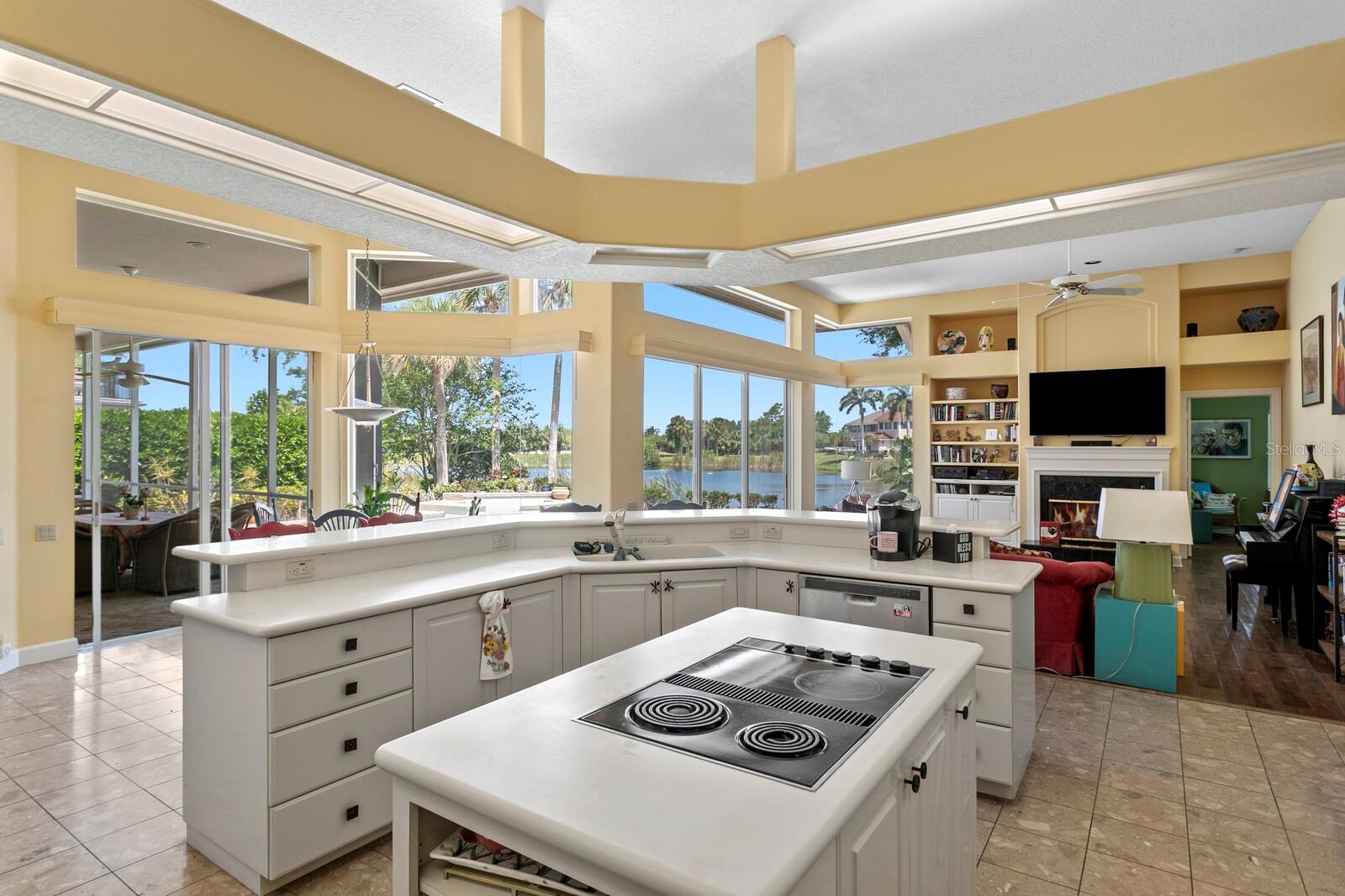 Image 19 of 69 For 7361 Watersilk Drive