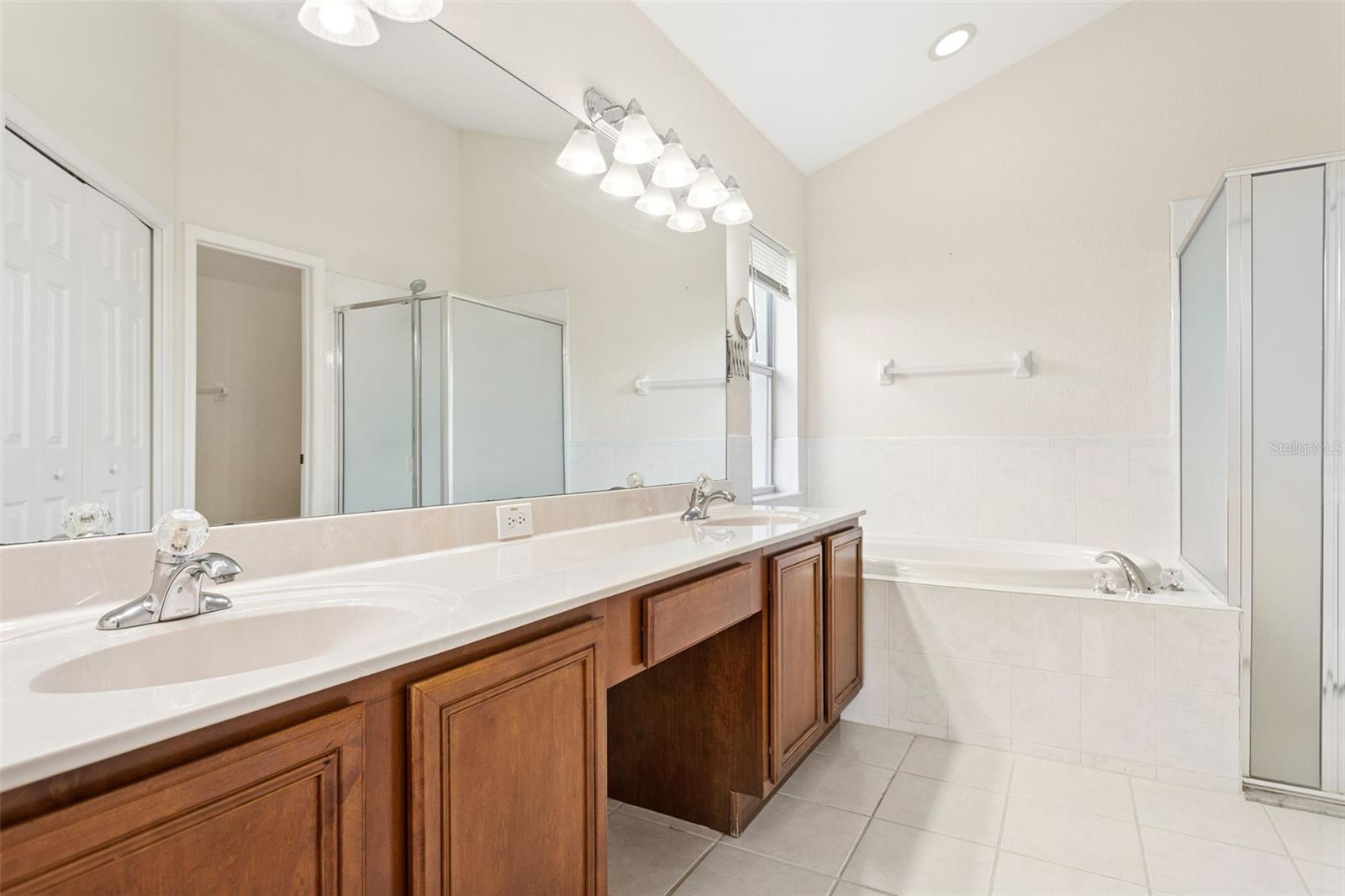 Image 20 of 42 For 9103 Pinebreeze Drive