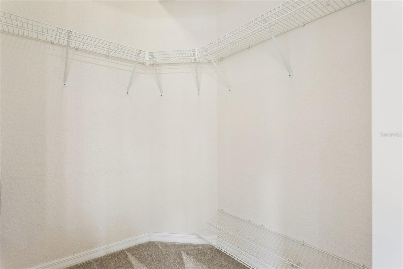 Image 22 of 42 For 9103 Pinebreeze Drive