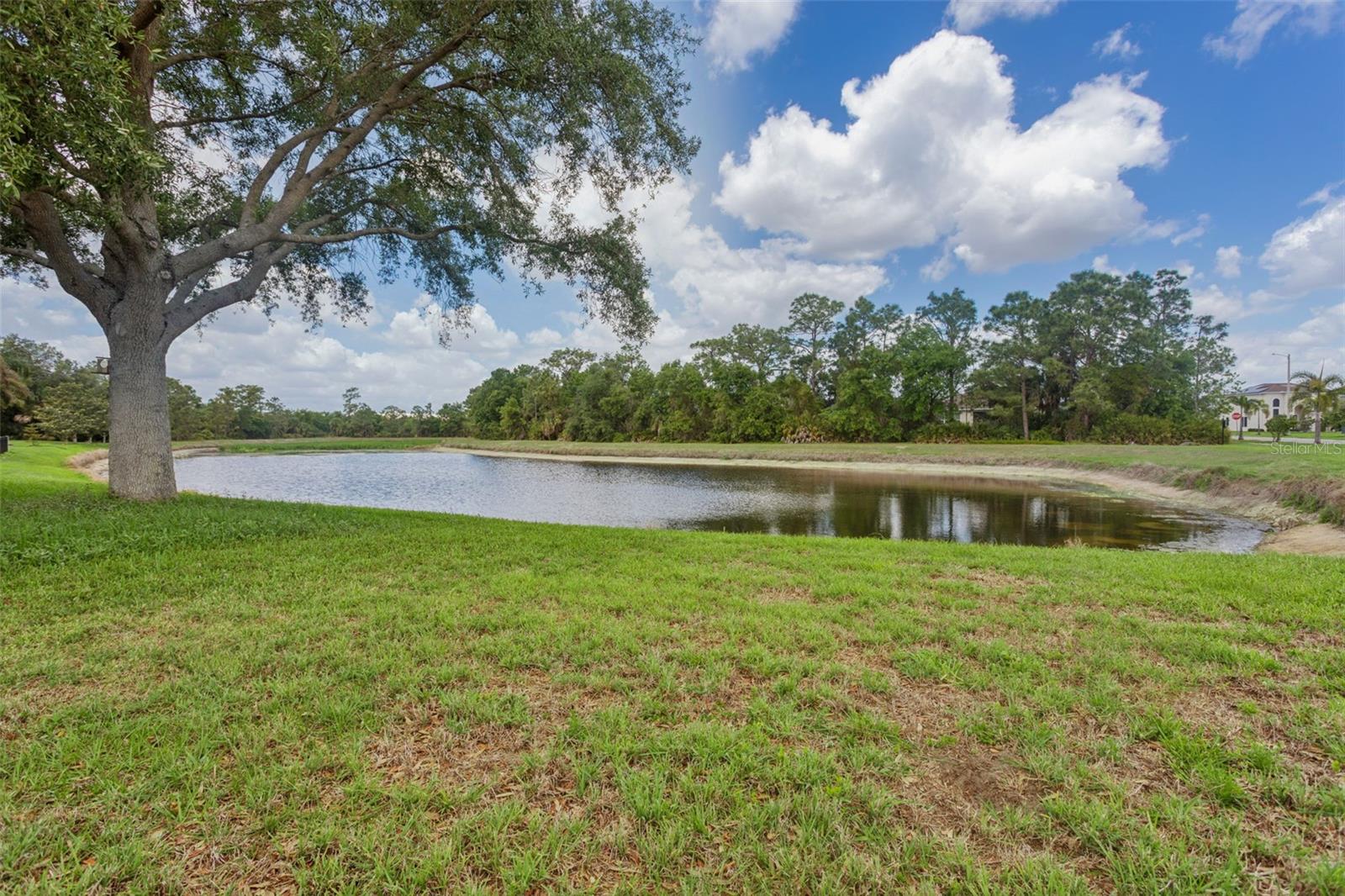 Image 27 of 42 For 9103 Pinebreeze Drive