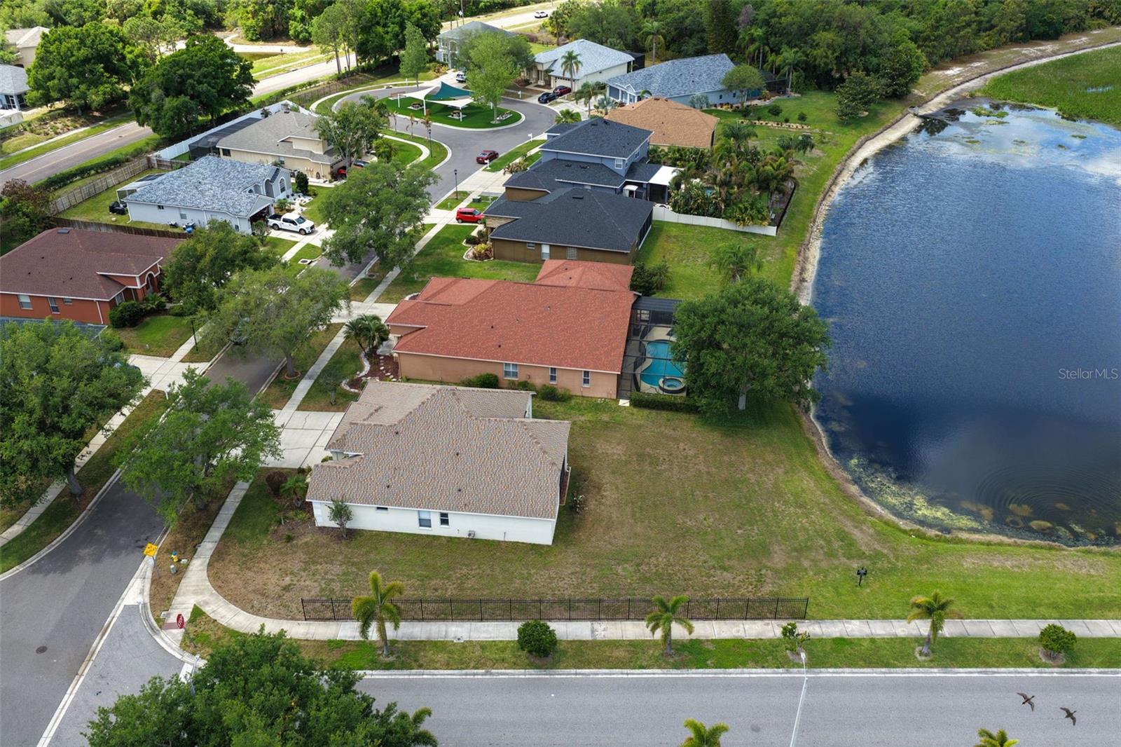 Image 30 of 42 For 9103 Pinebreeze Drive