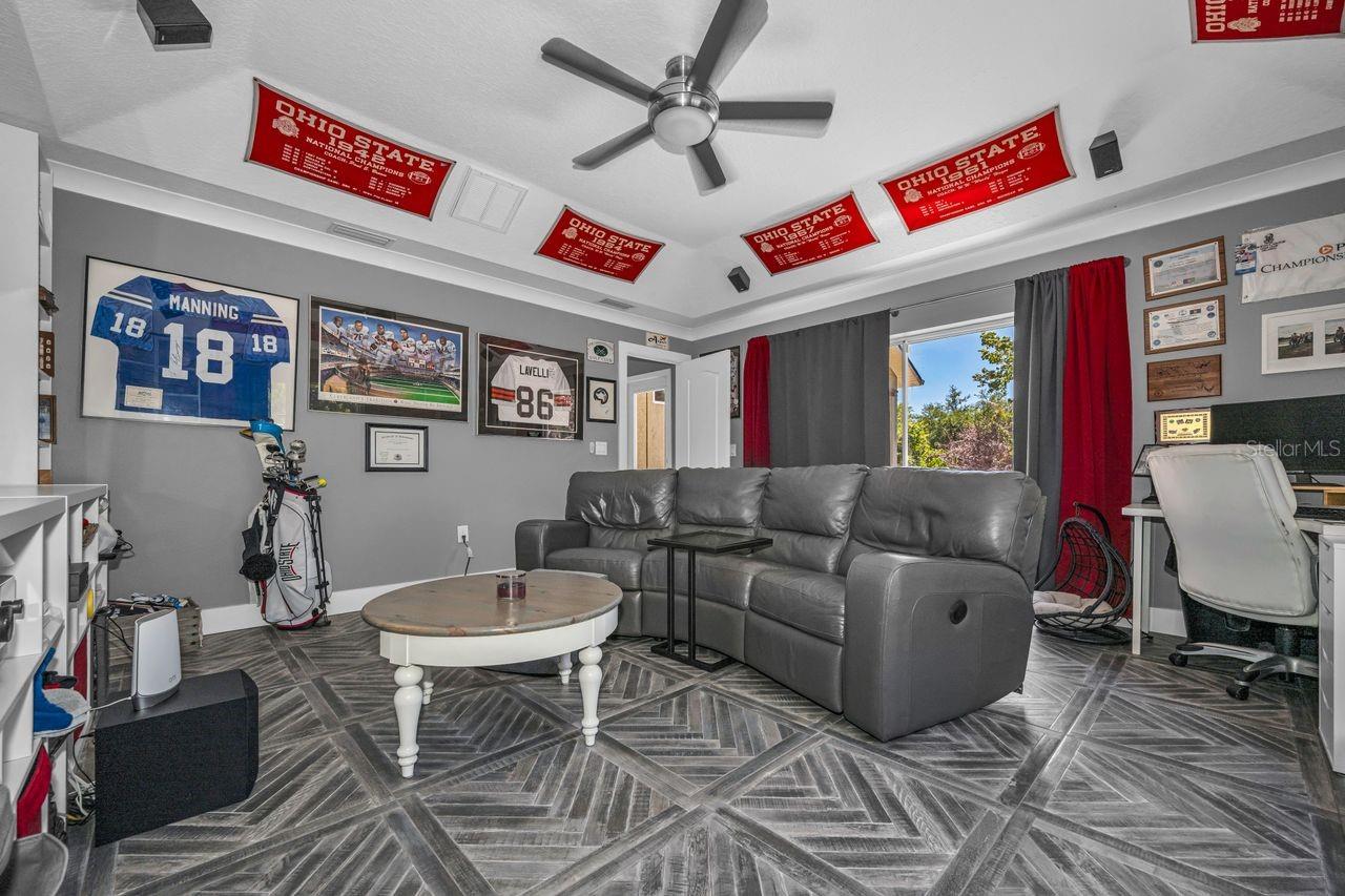 Image 17 of 25 For 14224 Creek Run Drive