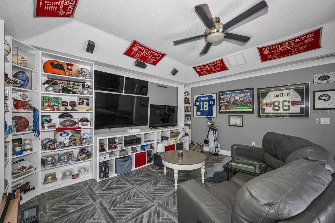 Image 18 of 25 For 14224 Creek Run Drive