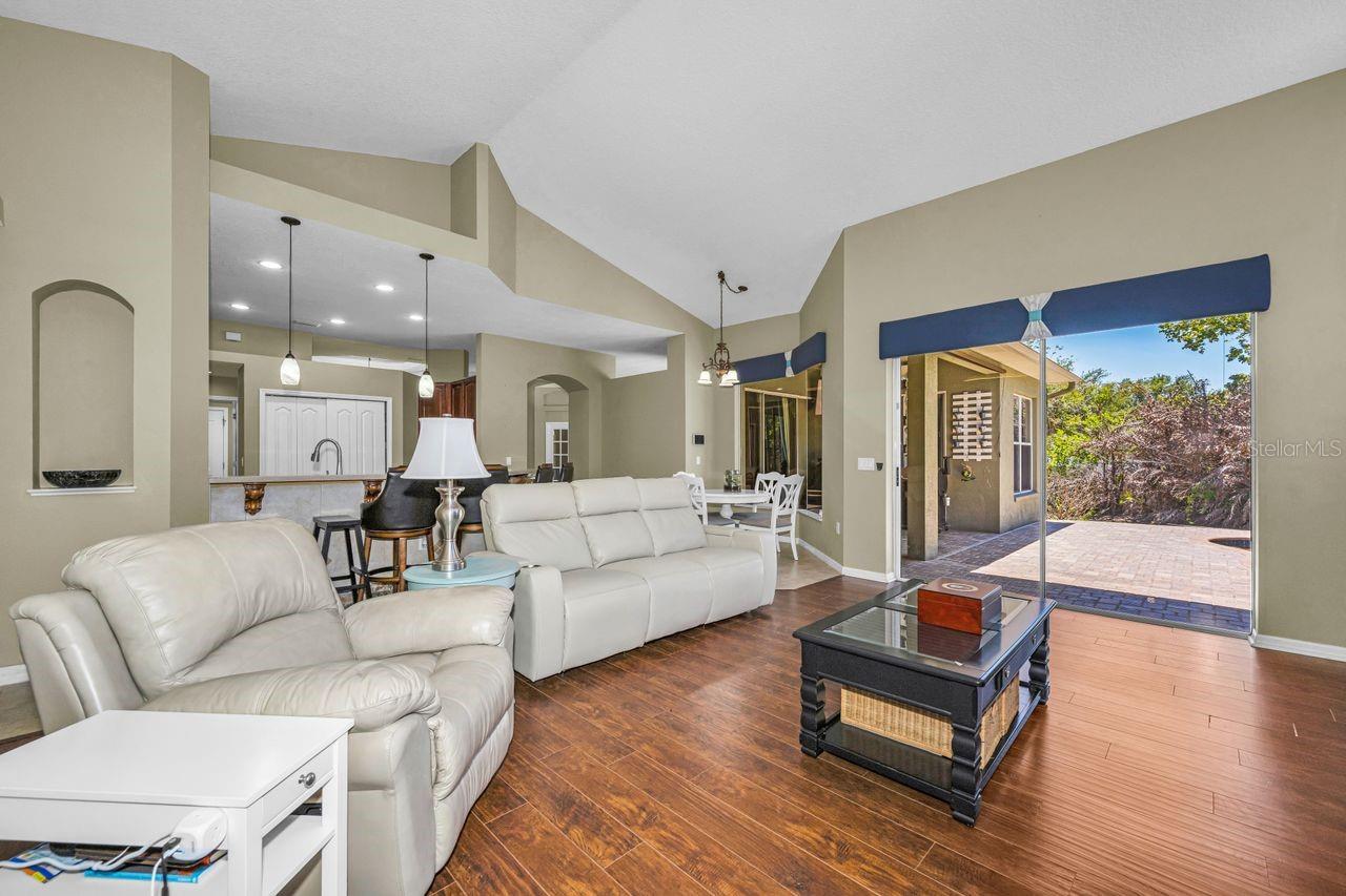 Image 6 of 25 For 14224 Creek Run Drive