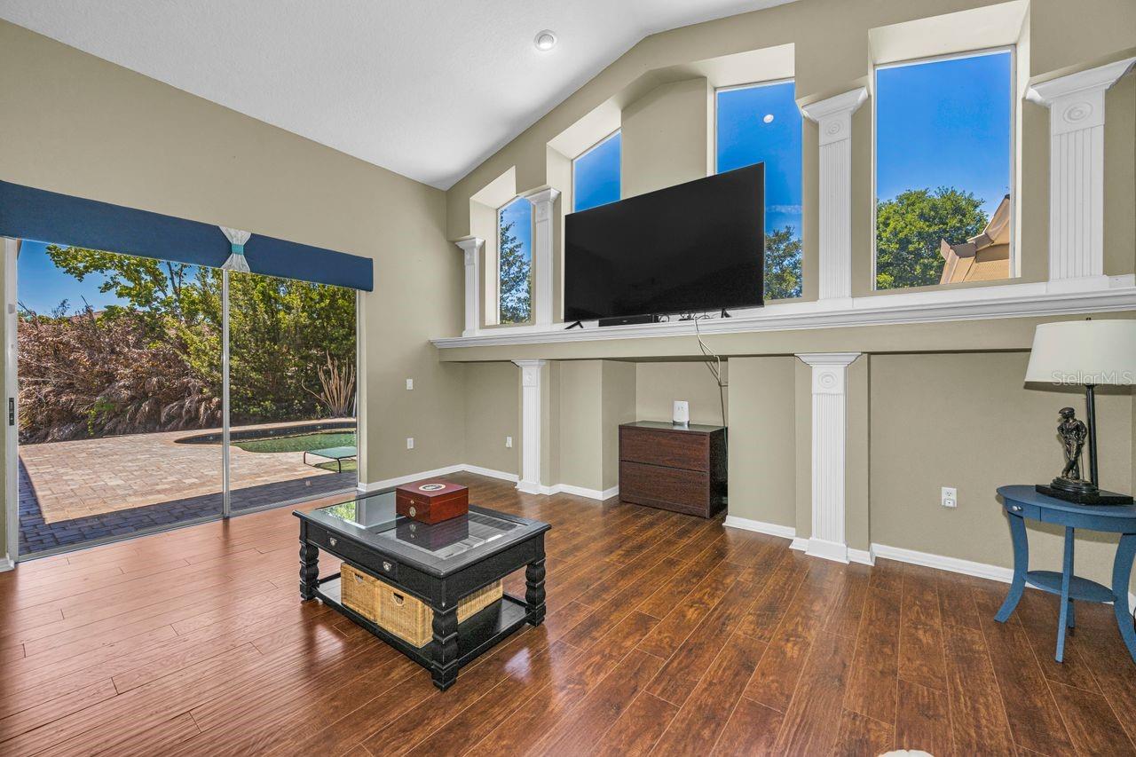 Image 7 of 25 For 14224 Creek Run Drive