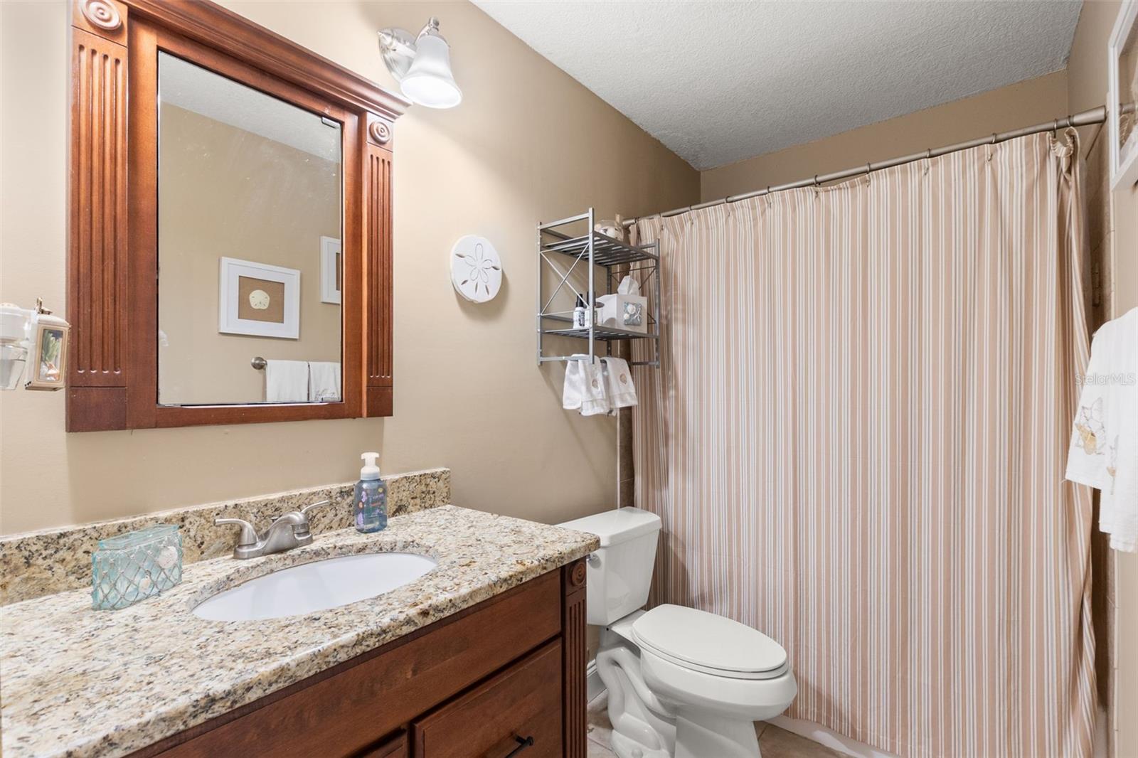 Image 24 of 44 For 5243 Beach Drive Se B