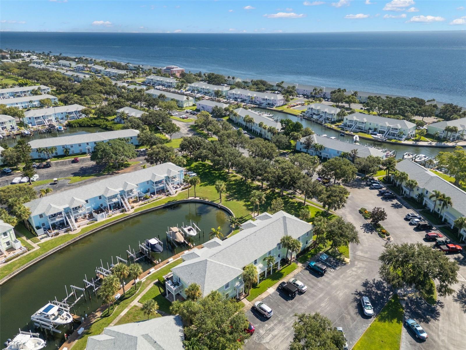 Image 39 of 44 For 5243 Beach Drive Se B