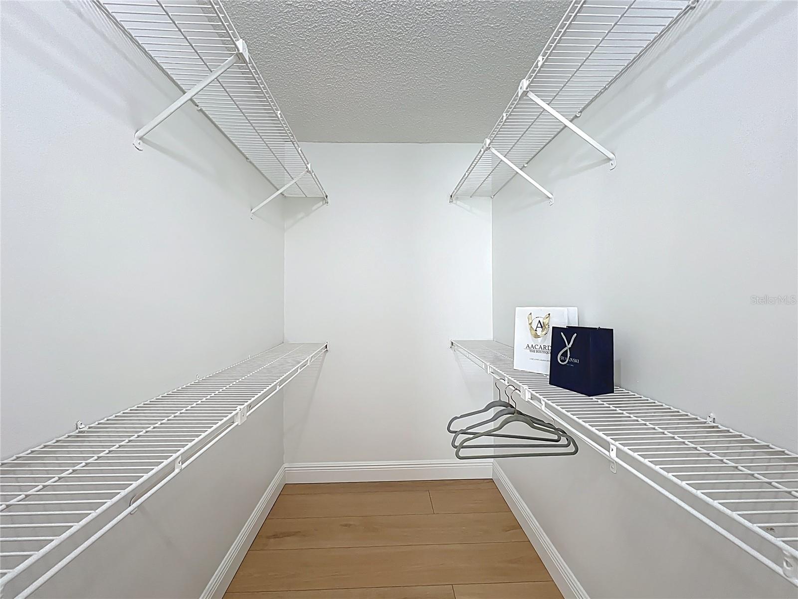 Image 19 of 41 For 2014 Hampstead Circle