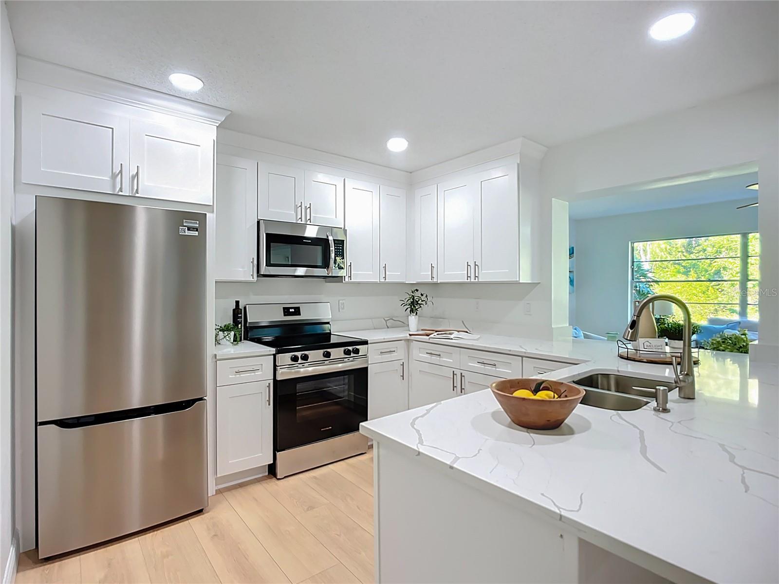 Image 8 of 41 For 2014 Hampstead Circle