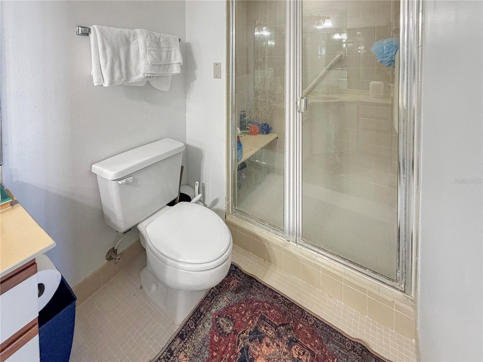 Image 12 of 31 For 2333 Feather Sound Drive C507