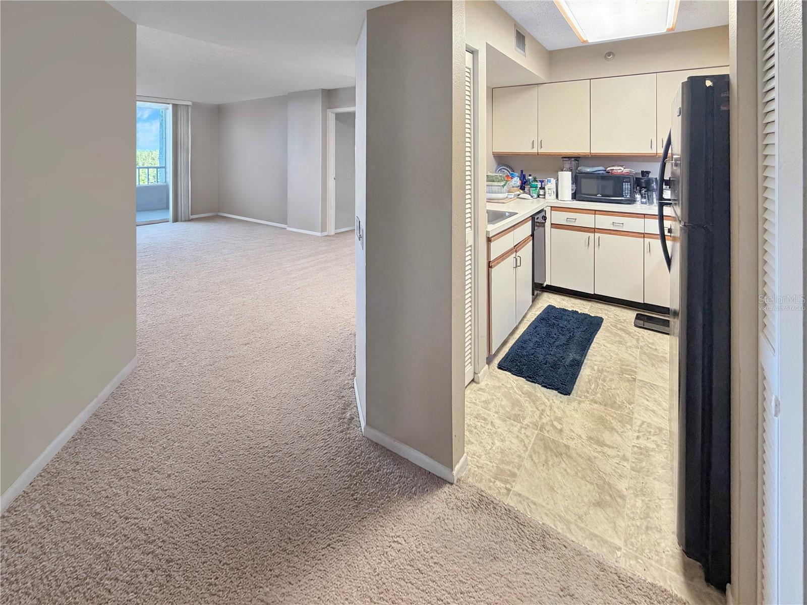 Image 3 of 31 For 2333 Feather Sound Drive C507