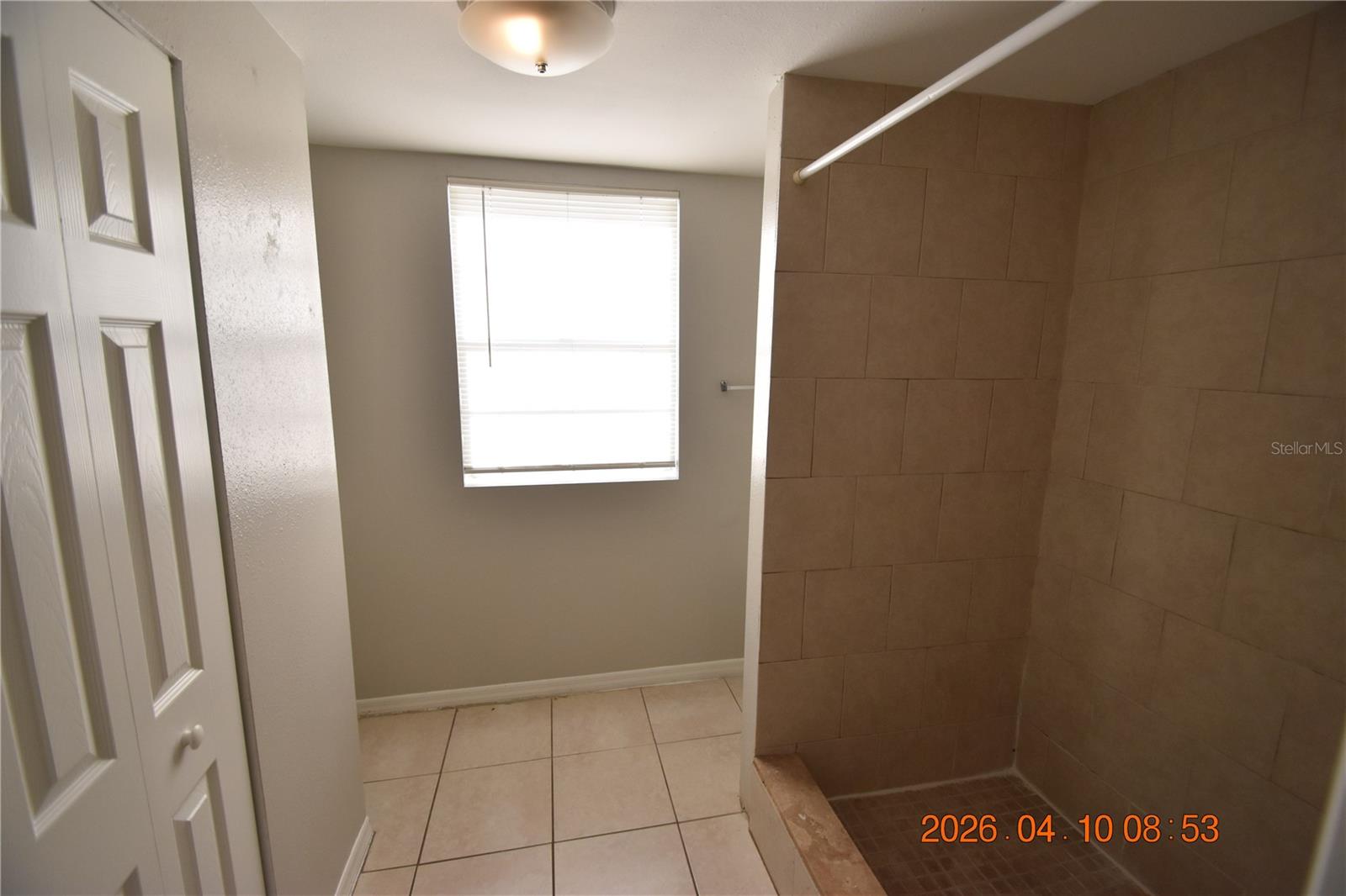 Image 15 of 39 For 10922 Hyacinth Avenue