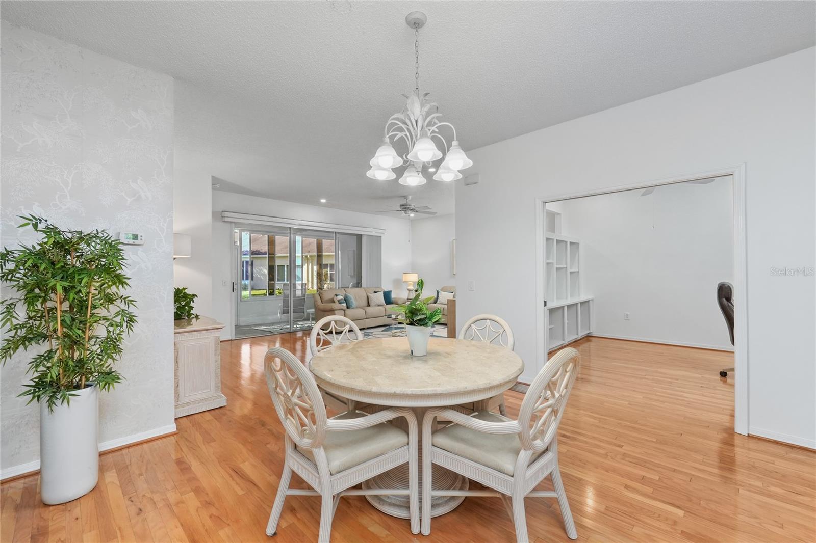 Image 11 of 34 For 3511 Tealwood Circle