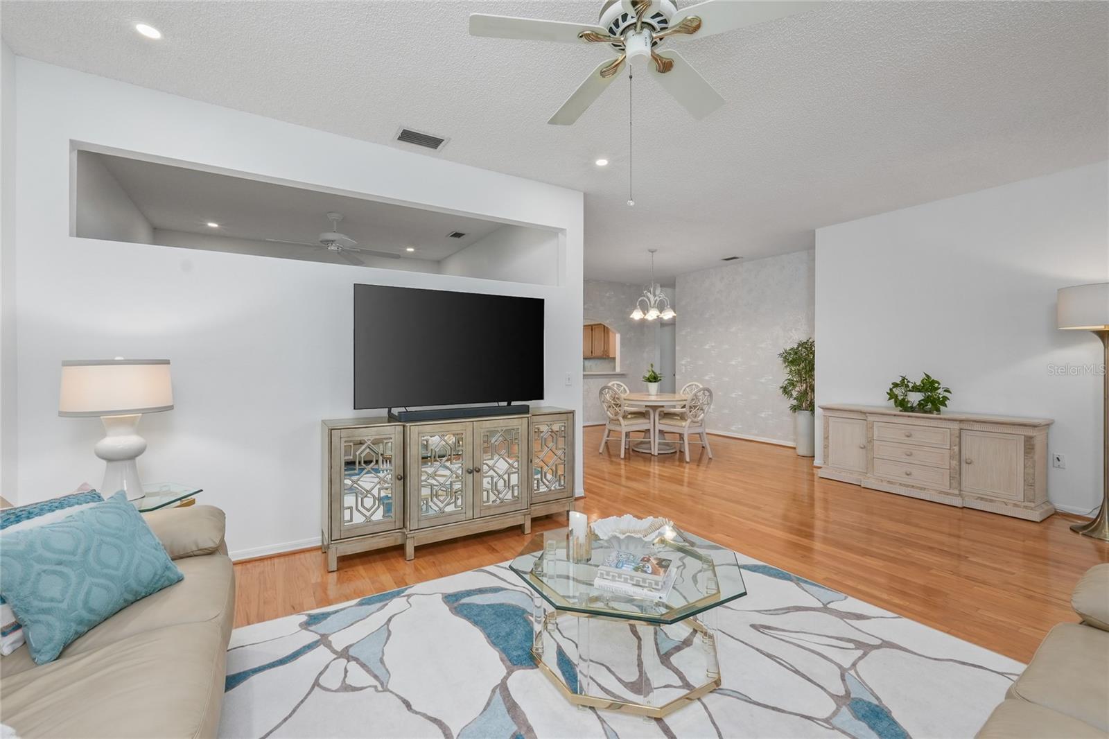 Image 13 of 34 For 3511 Tealwood Circle