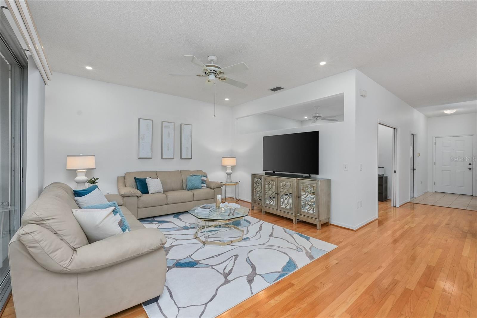 Image 14 of 34 For 3511 Tealwood Circle