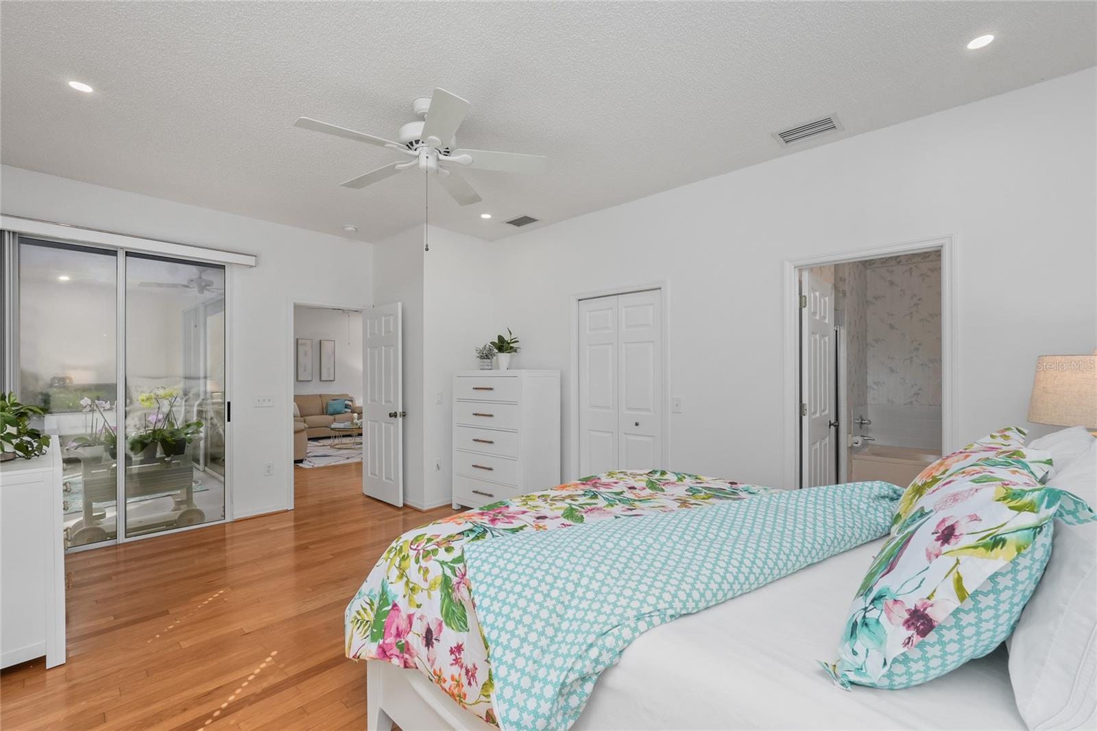 Image 17 of 34 For 3511 Tealwood Circle