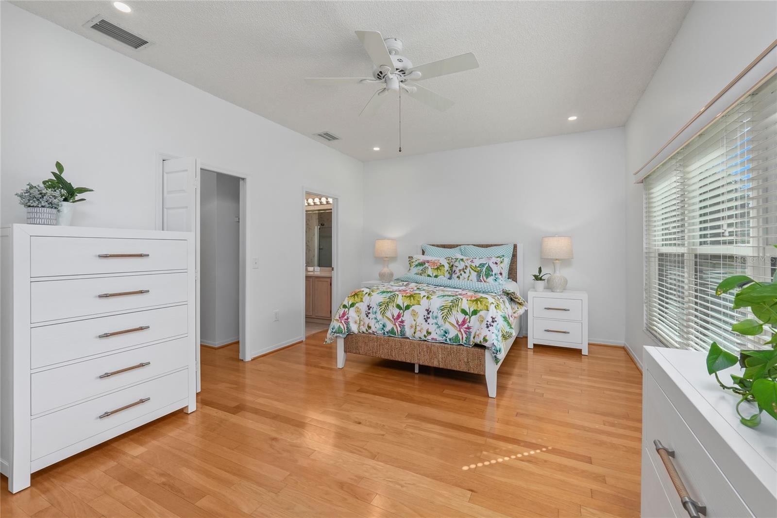 Image 19 of 34 For 3511 Tealwood Circle