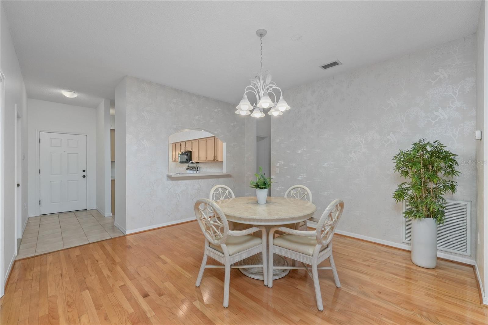 Image 3 of 34 For 3511 Tealwood Circle