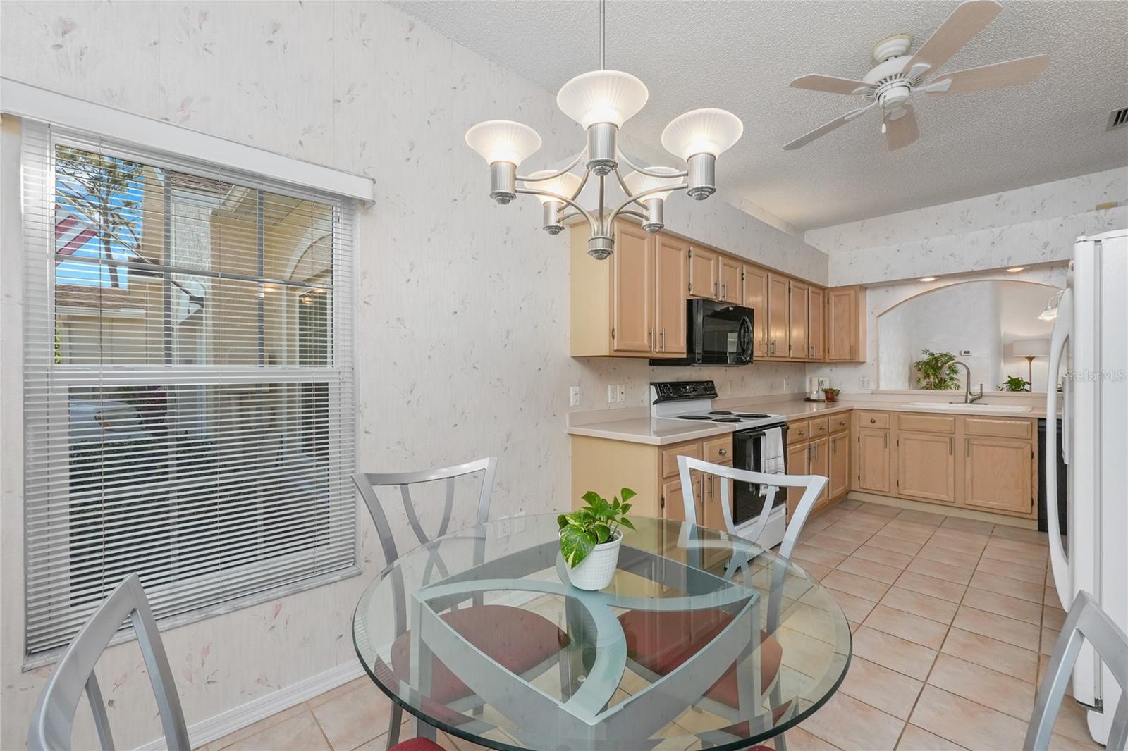 Image 9 of 34 For 3511 Tealwood Circle