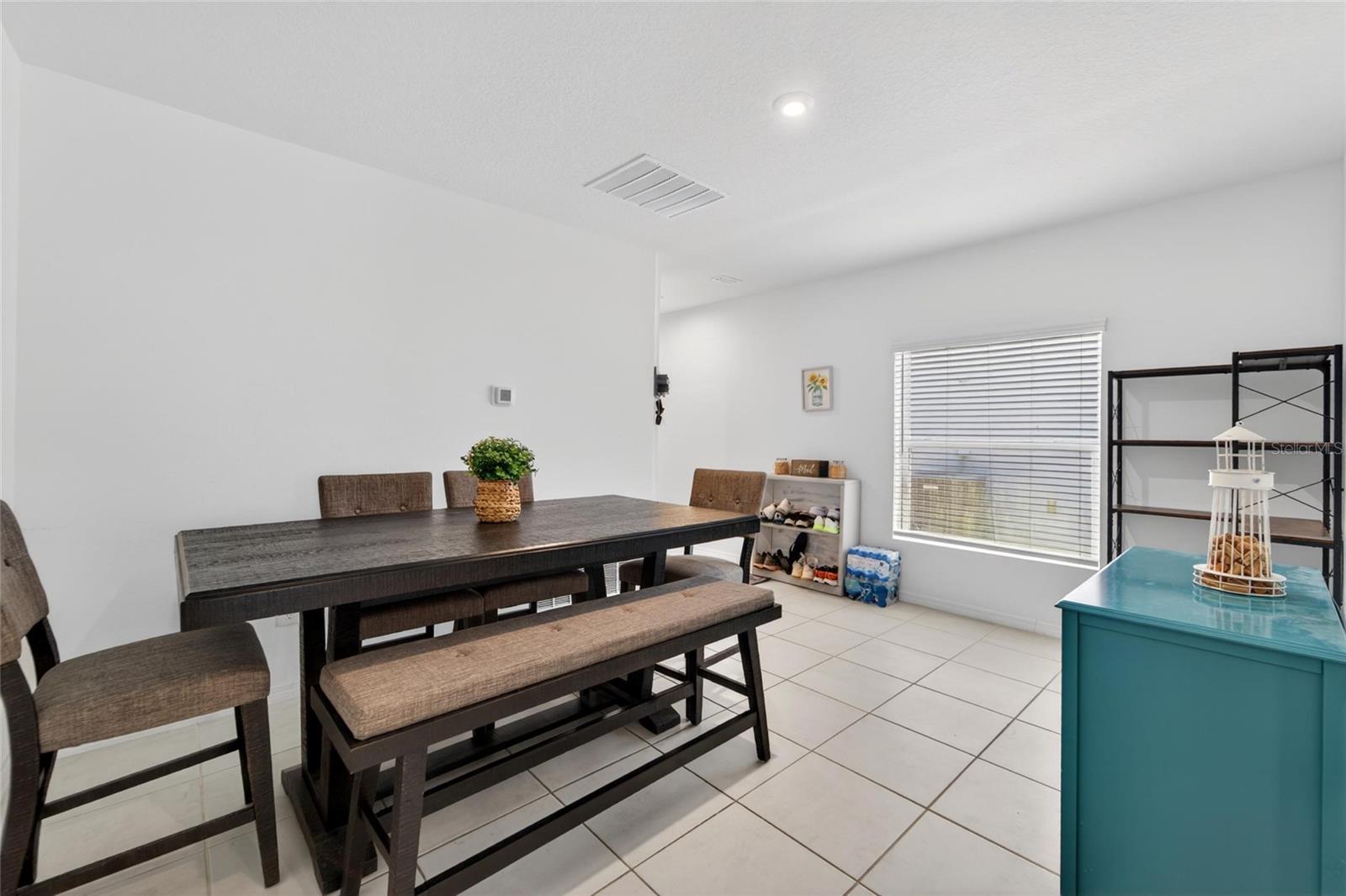 Image 11 of 67 For 6239 Springmont Loop