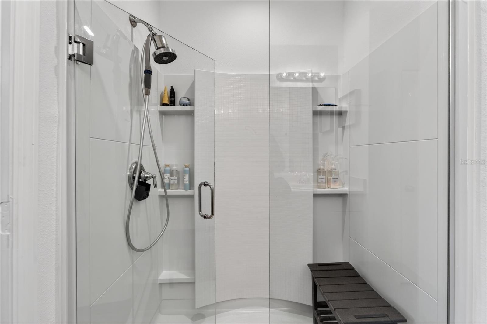 Image 40 of 67 For 6239 Springmont Loop