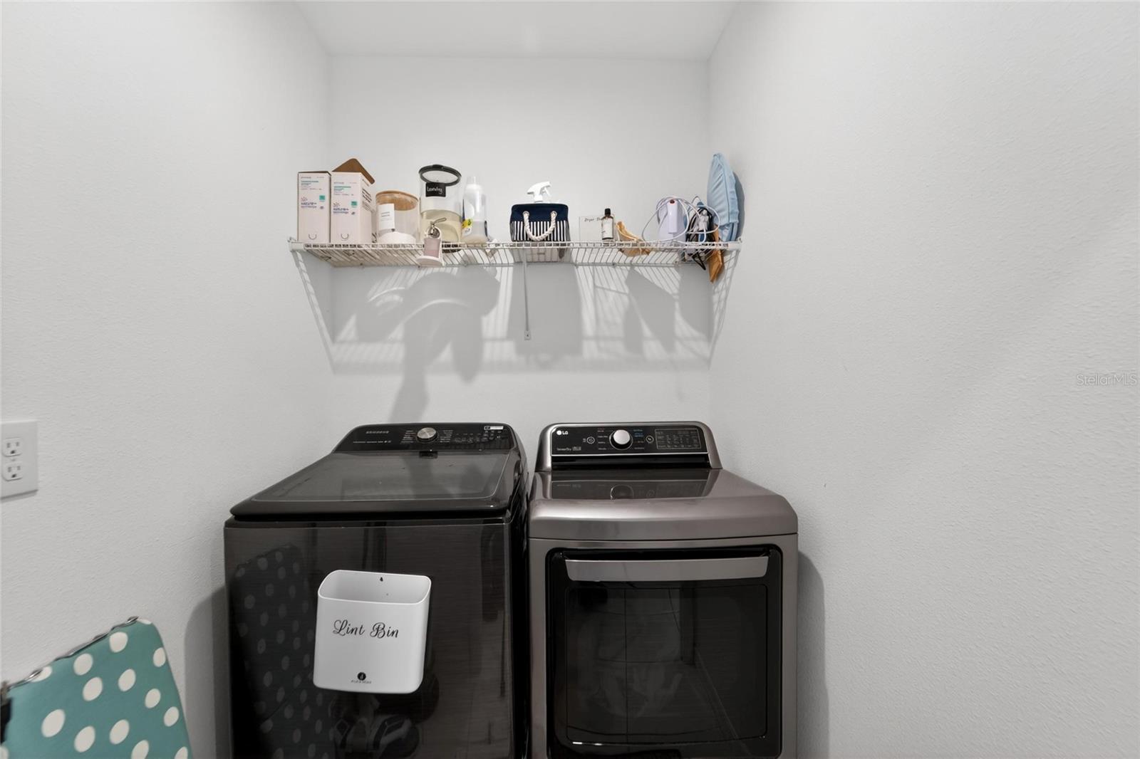 Image 42 of 67 For 6239 Springmont Loop