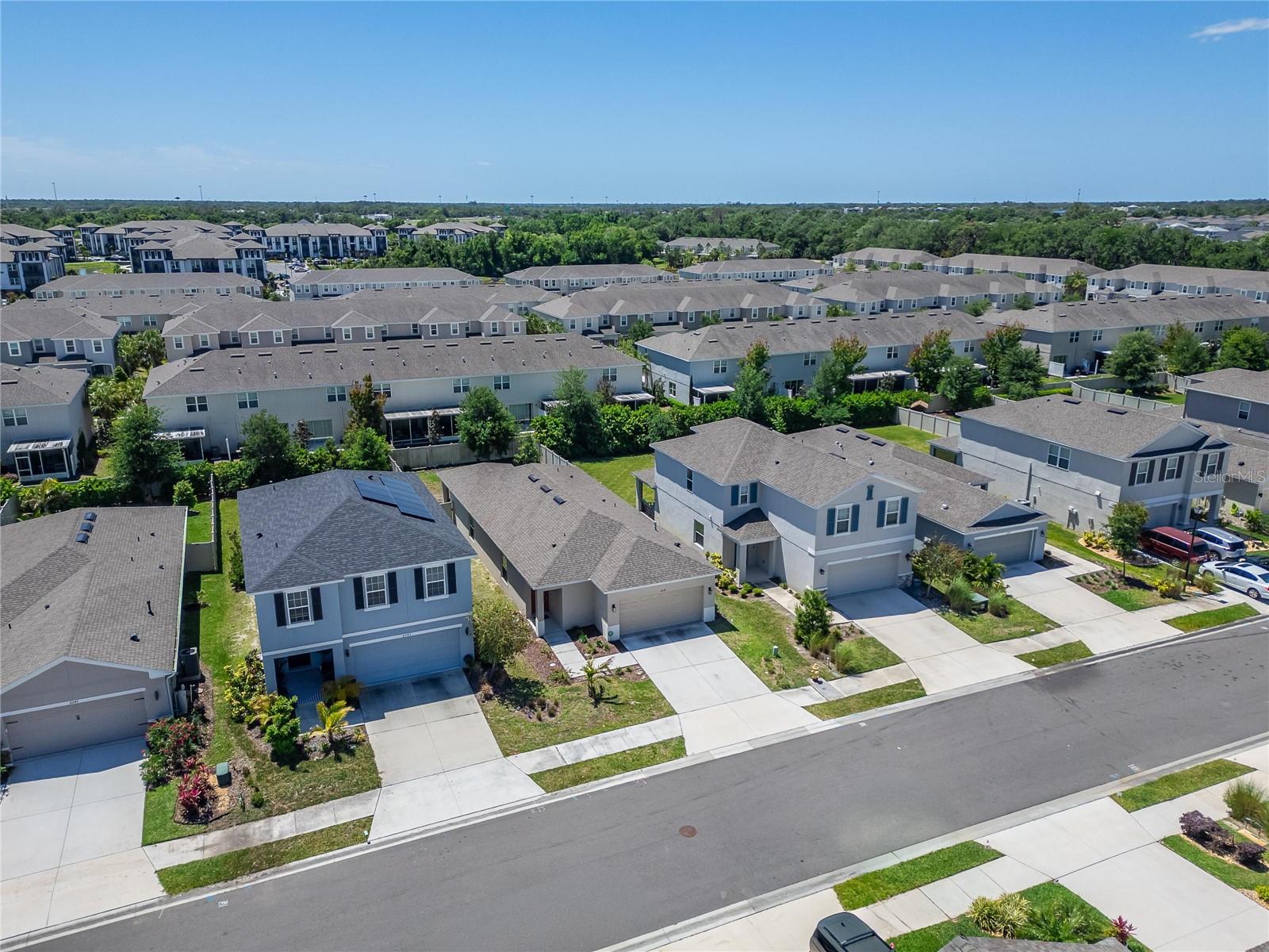 Image 52 of 67 For 6239 Springmont Loop