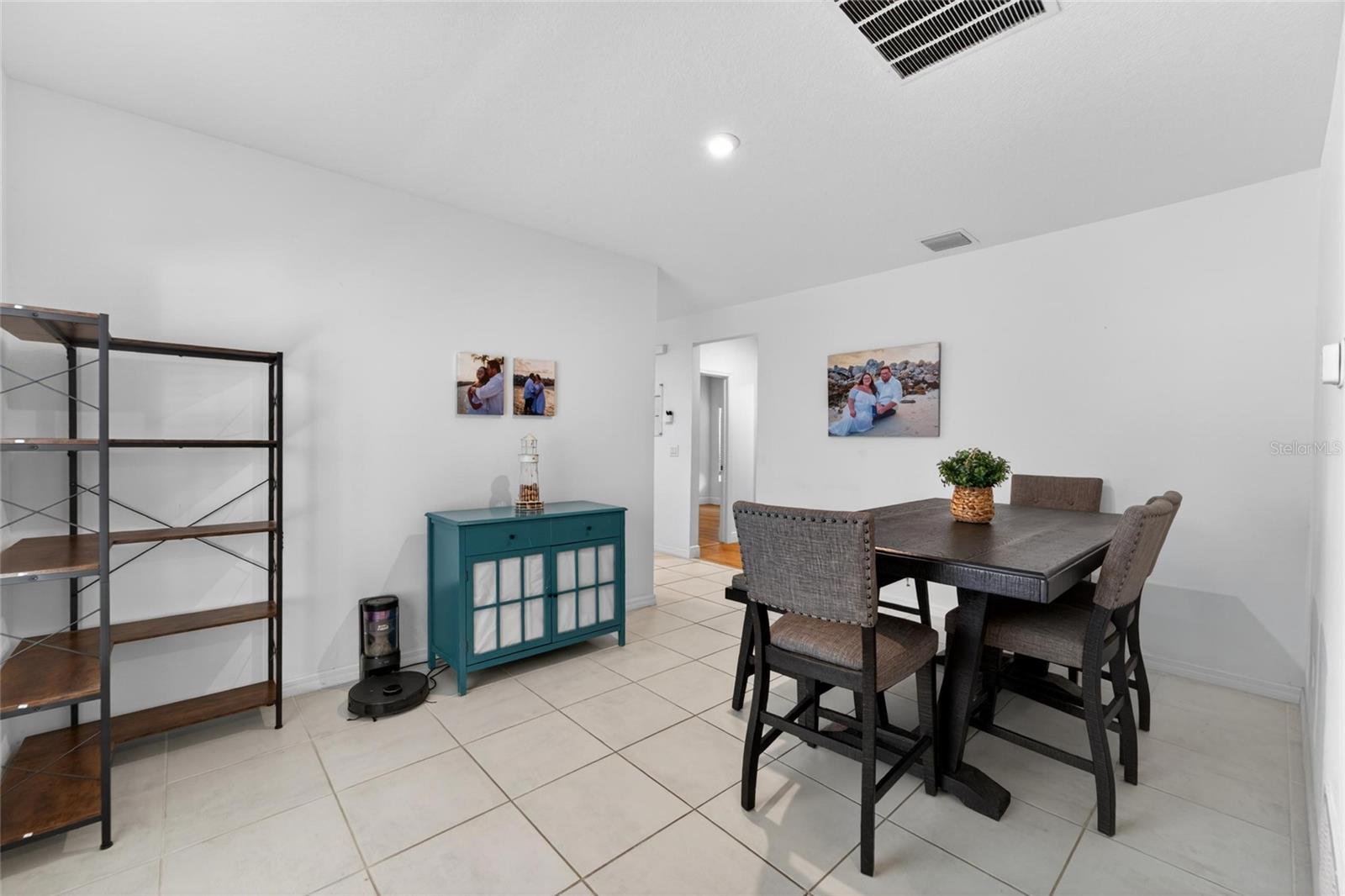 Image 9 of 67 For 6239 Springmont Loop