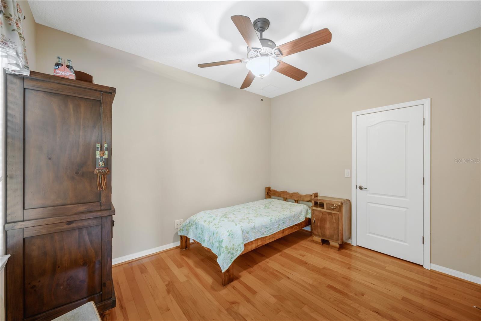 Image 28 of 53 For 9313 Lisbon Street