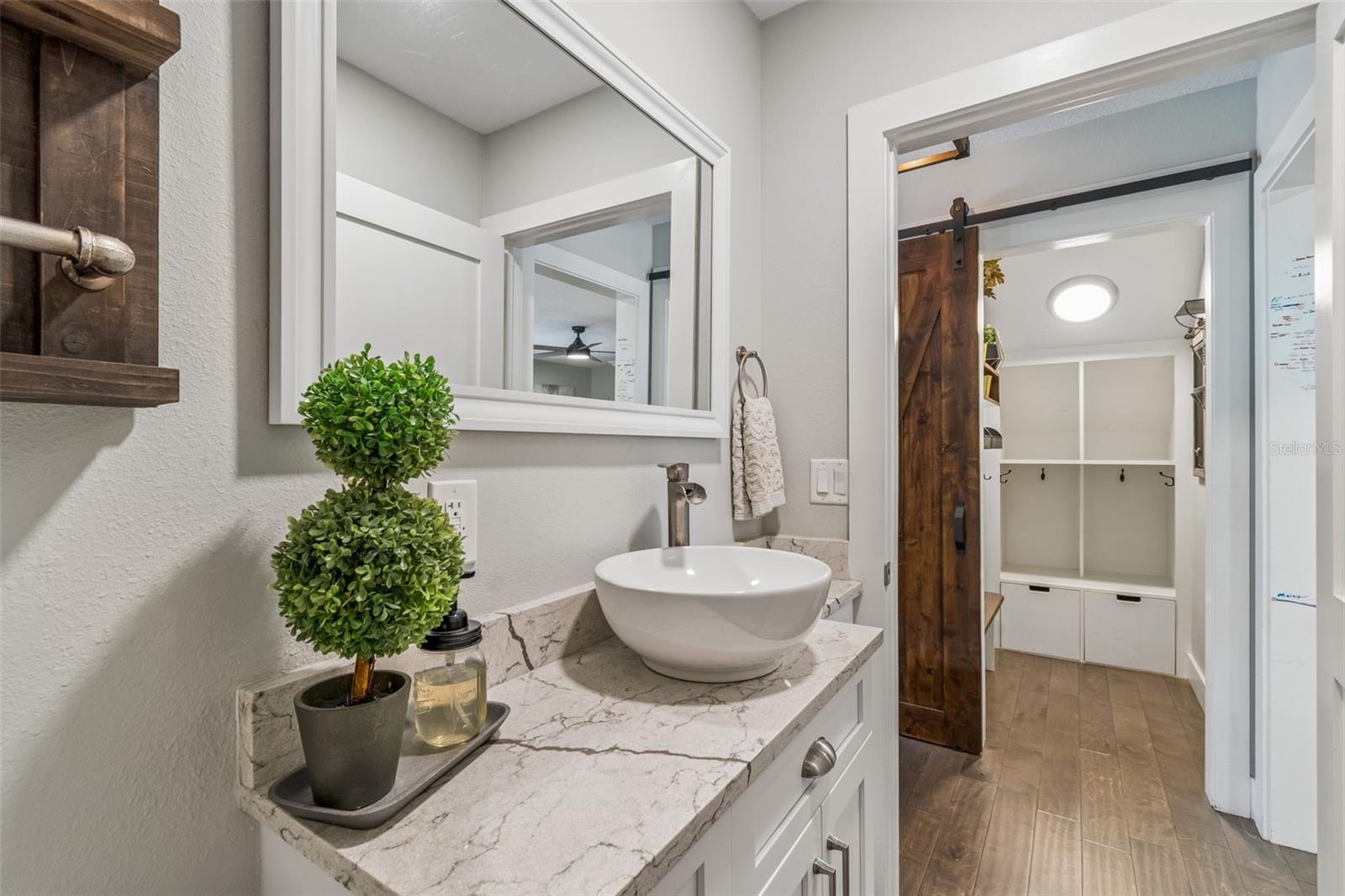 Image 20 of 100 For 4528 Woodmere Road