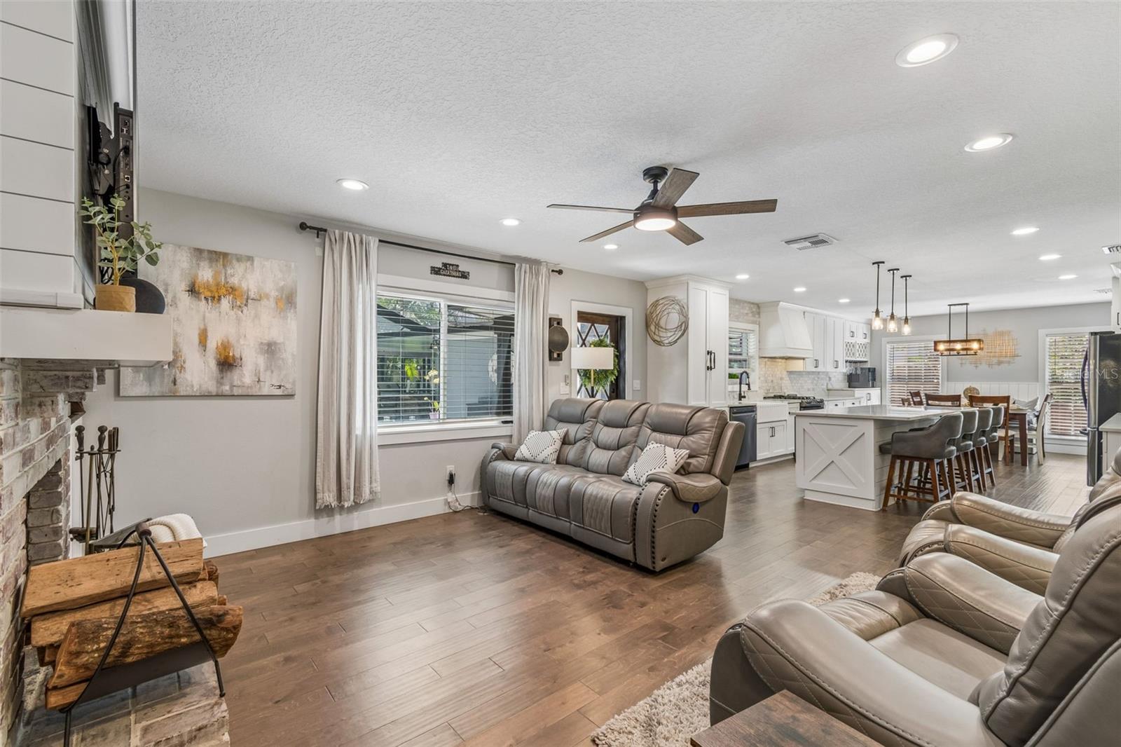 Image 26 of 100 For 4528 Woodmere Road