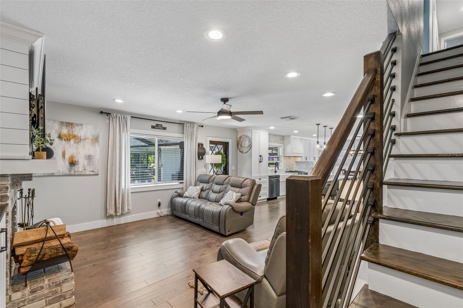 Image 27 of 100 For 4528 Woodmere Road