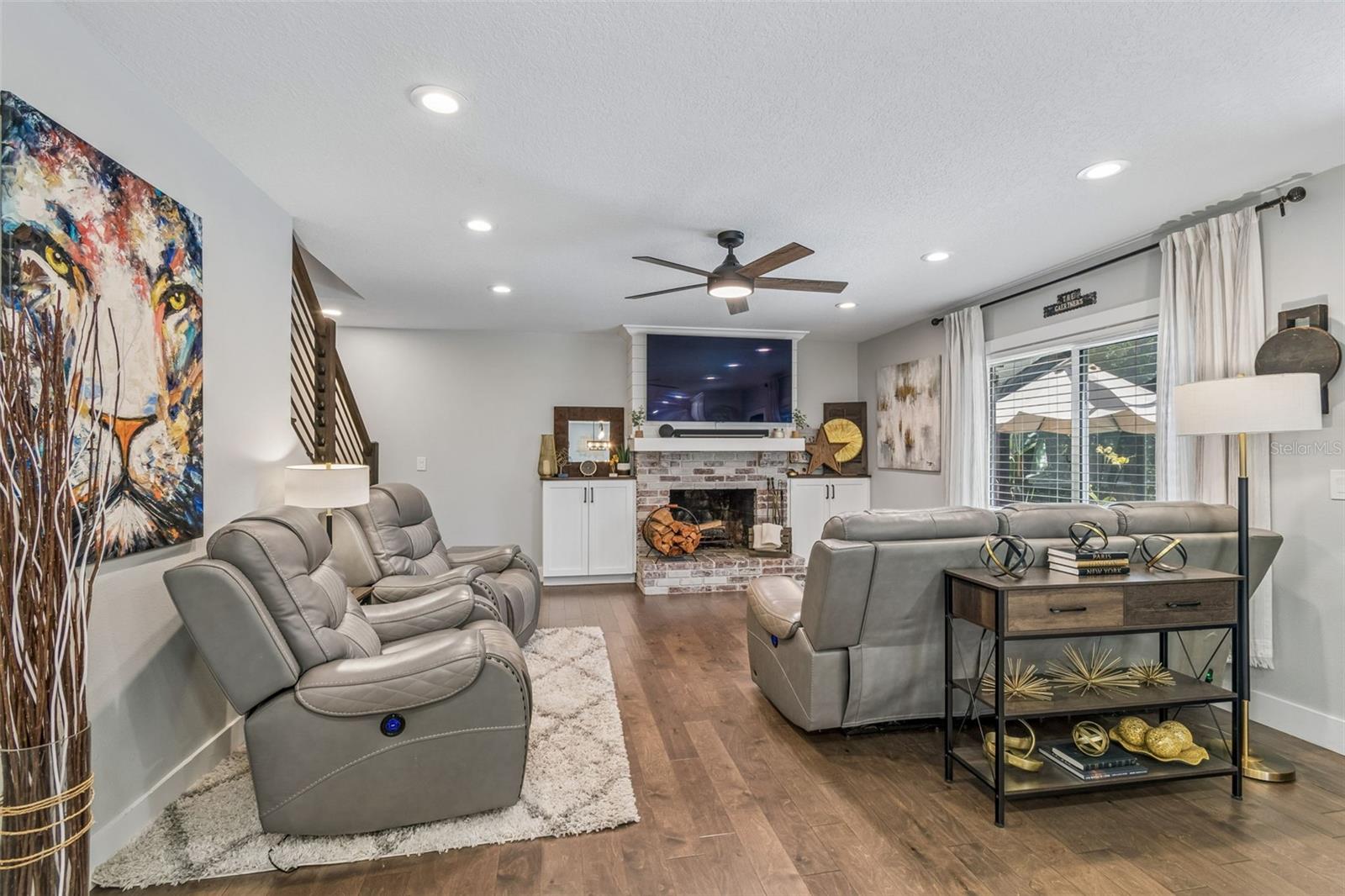 Image 28 of 100 For 4528 Woodmere Road