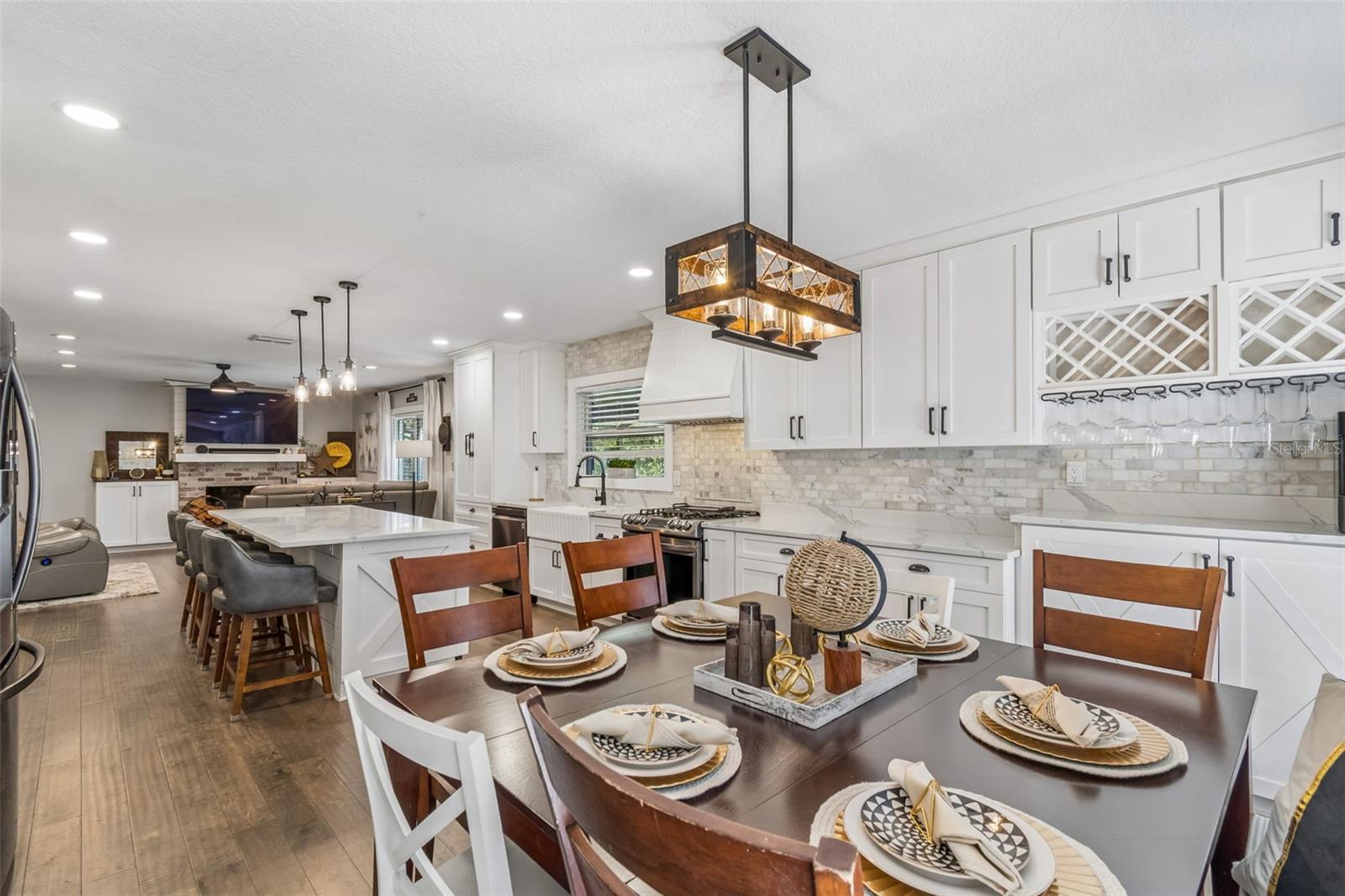 Image 36 of 100 For 4528 Woodmere Road