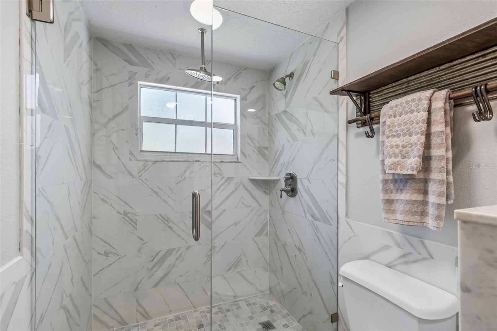 Image 49 of 100 For 4528 Woodmere Road