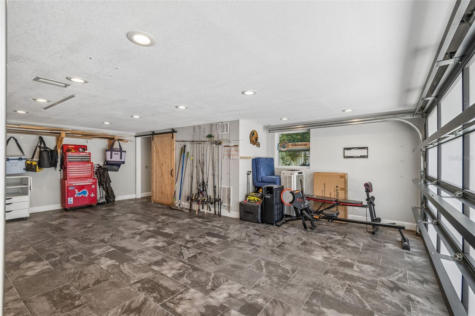 Image 77 of 100 For 4528 Woodmere Road