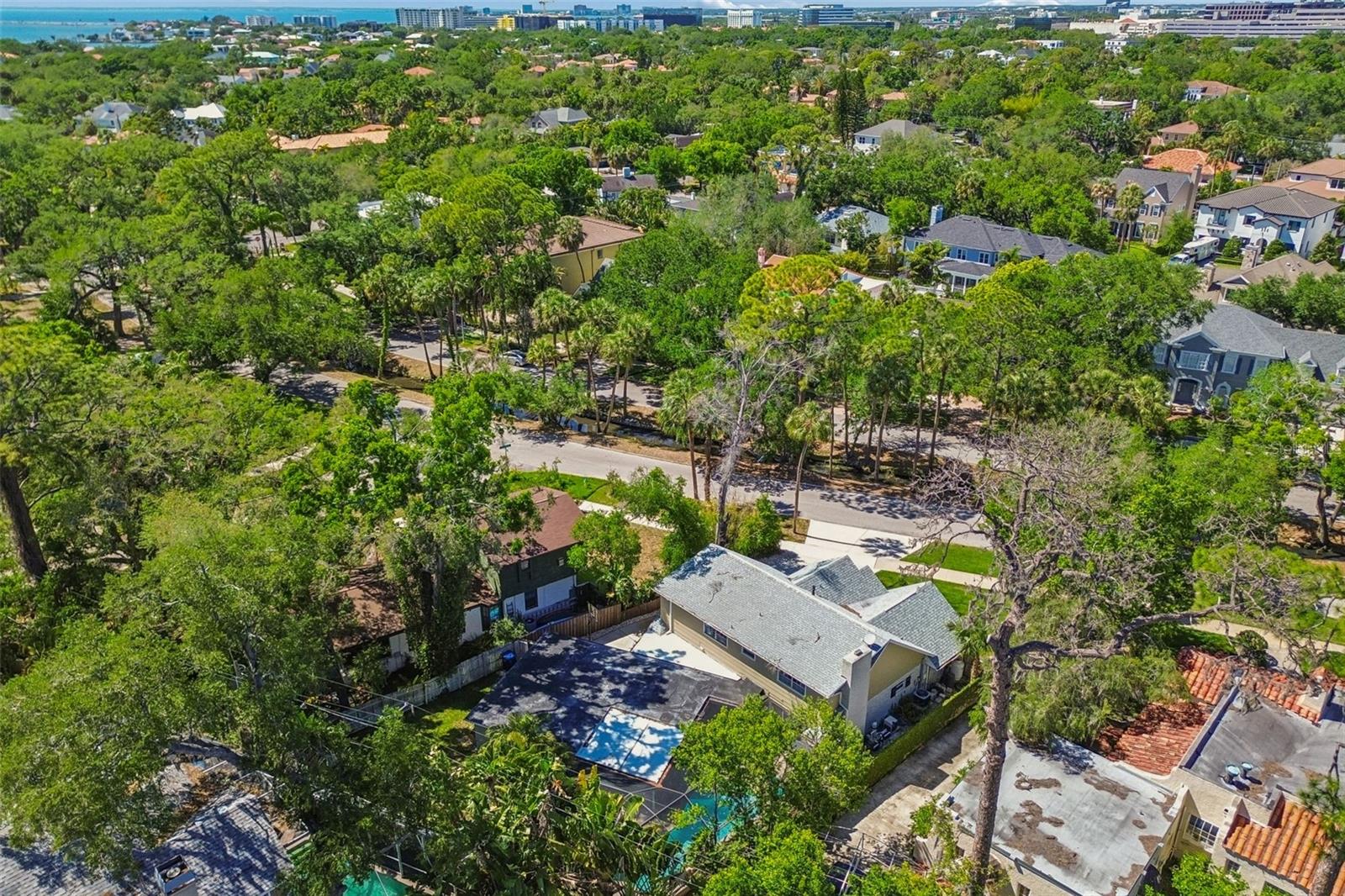 Image 96 of 100 For 4528 Woodmere Road