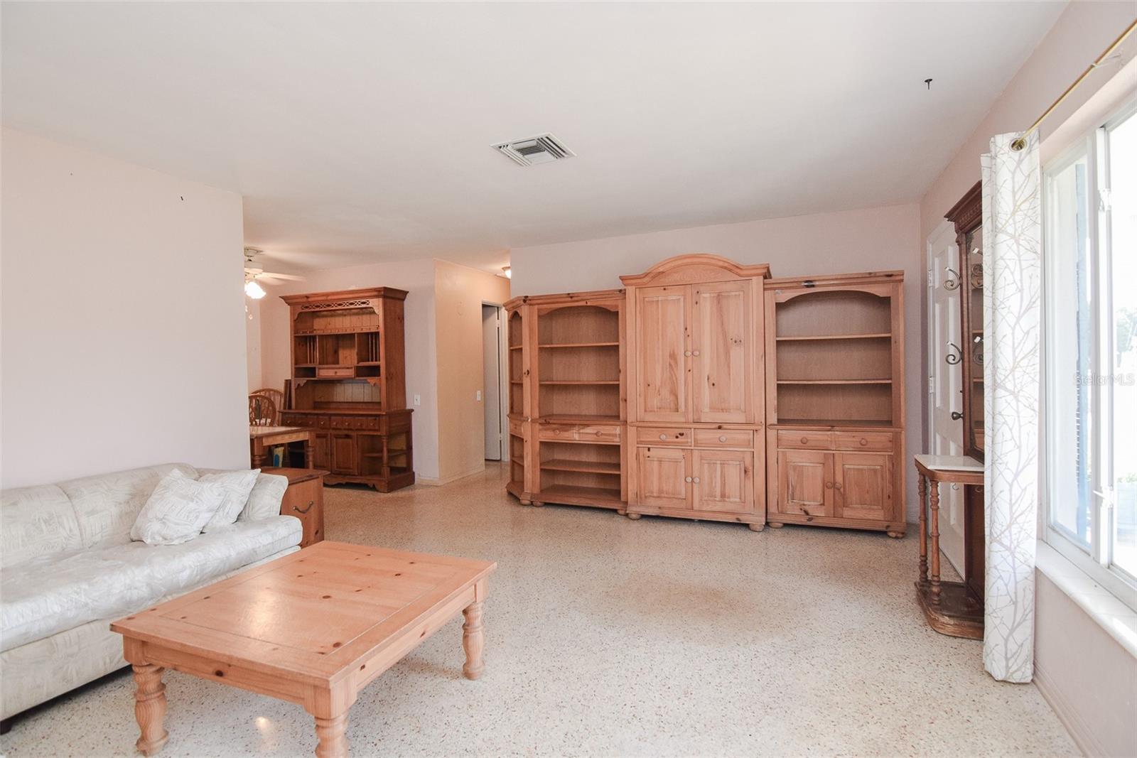 Image 3 of 23 For 11319 70th Terrace