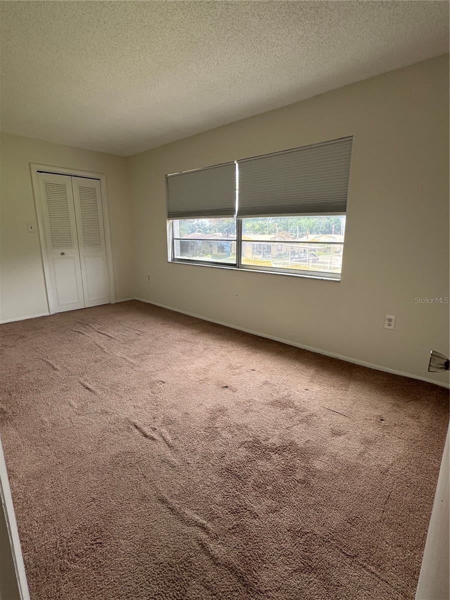 Image 6 of 13 For 1126 King Arthur Court 413