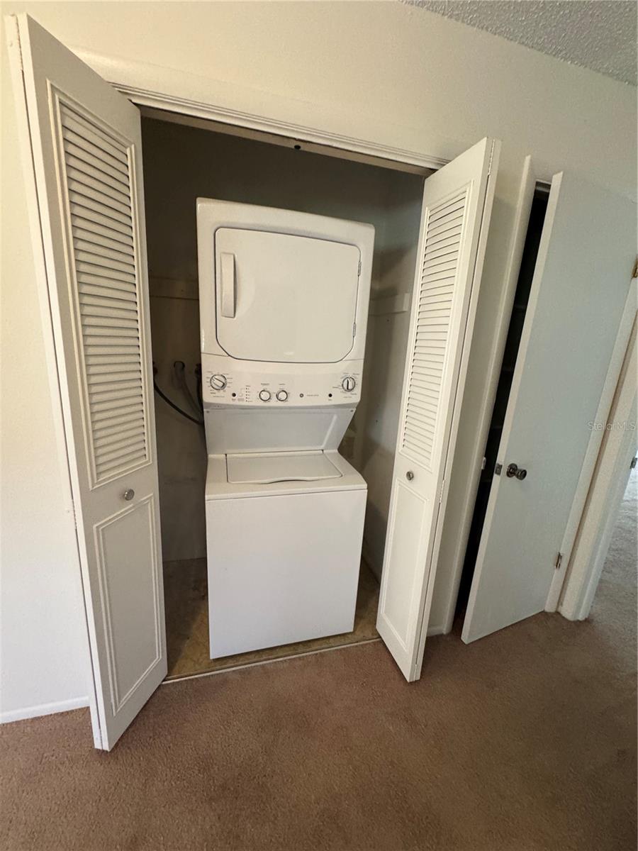 Image 8 of 13 For 1126 King Arthur Court 413