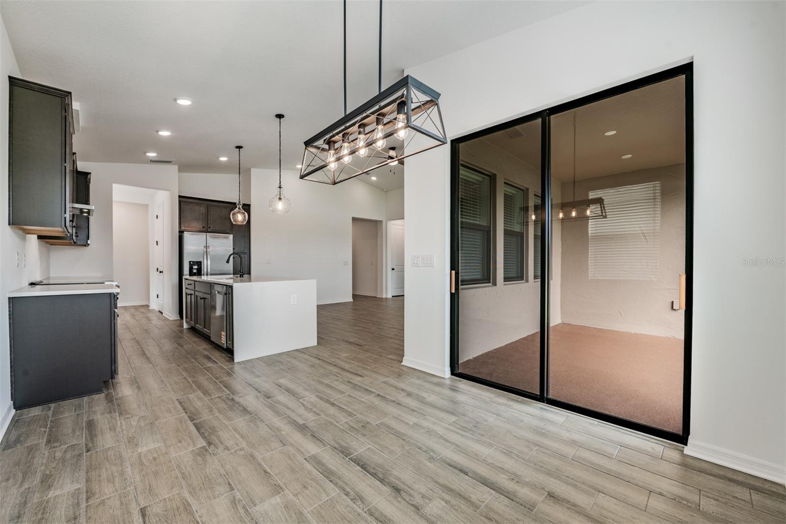 Image 10 of 52 For 11817 Moonsail Drive