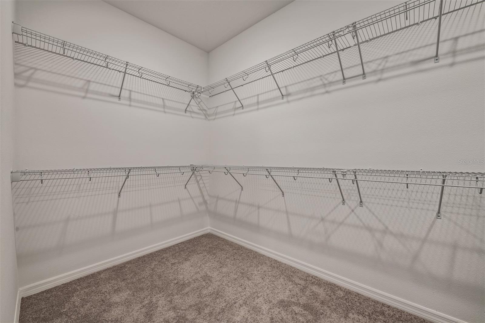 Image 26 of 52 For 11817 Moonsail Drive