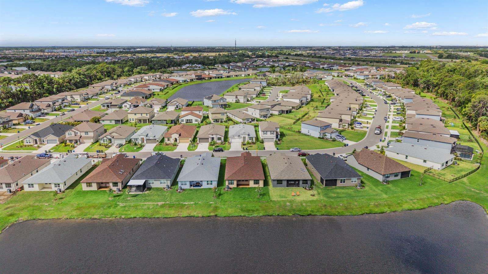 Image 42 of 52 For 11817 Moonsail Drive